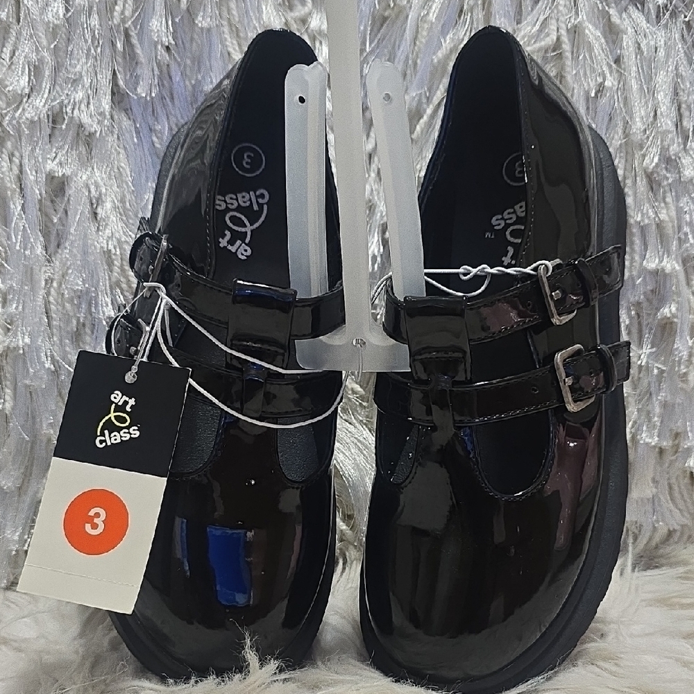 Art Class Shiny Black Dress Shoes for Kids